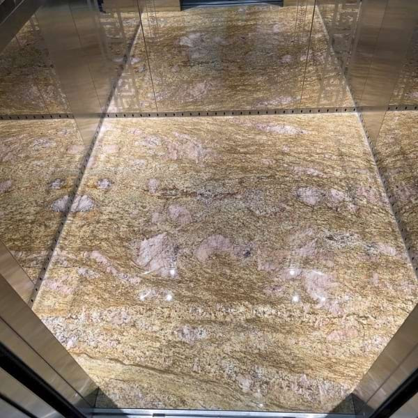 Đá granite sử dụng phổ biến để ốp sàn cabin thang máy