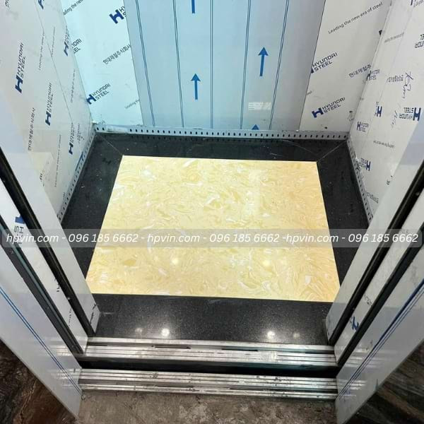 Sàn cabin thang máy sử dụng loại đá nhân tạo tiết kiệm chi phí