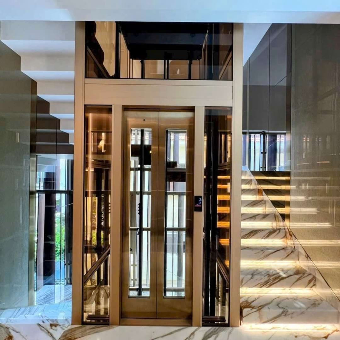 Thang máy nhập khẩu Sanyo Yusoki